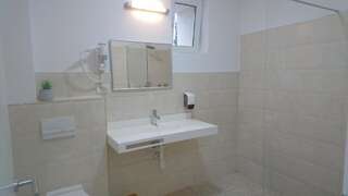 Апарт-отели Brașov City Studio Rent Брашов Апартаменты с видом на сад-13