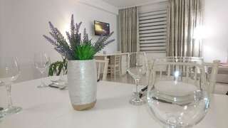 Апарт-отели Brașov City Studio Rent Брашов Апартаменты с видом на сад-3